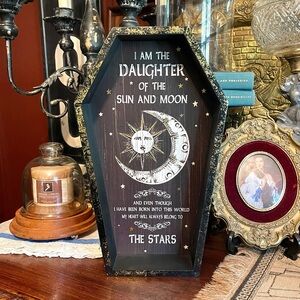 ⚰️Halloween Gothic Coffin Table Decor